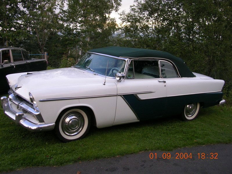 http://www.jonkoping.net/taberg/motortraffar/2004/traff_16/bilder/Plymouth-Belvedere--sida-st.jpg